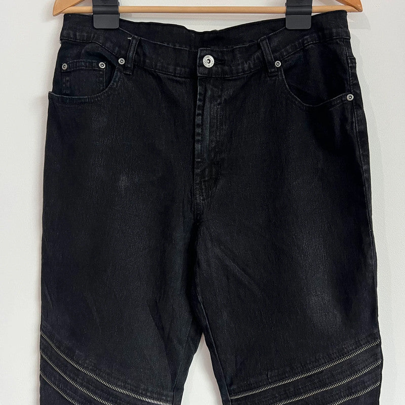 Zip detailed retro black jeans by Diane Gilman